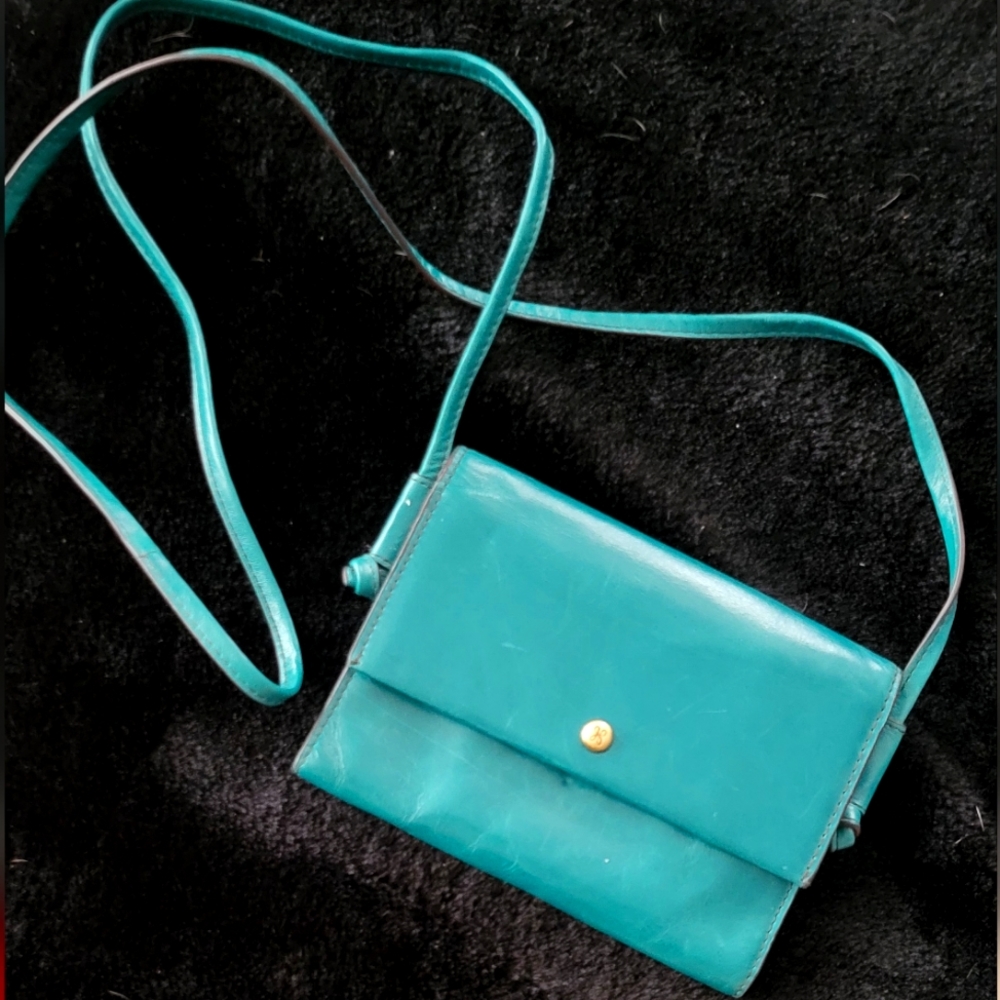 Hobo international  crossboy teal wallet ID holder